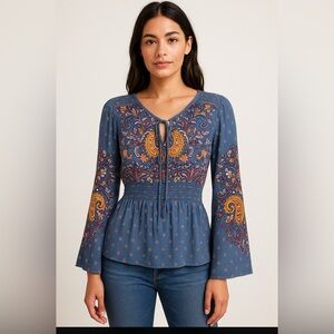 Angie Challis Bell Sleeve Small Boho Blouse Blue Floral Top NEW